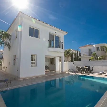 Imagine Your Family Renting A Luxury Holiday Close To Protaras' Main Attractions, 1291 فيلة بروتاراس