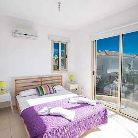 Villa Imagine Your Family Renting A Luxury Holiday Close To Protaras' Main Attractions, 1291 Protaras