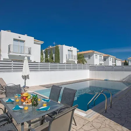 Imagine Your Family Renting A Luxury Holiday Close To Protaras' Main Attractions, 1291 * 프로타라스