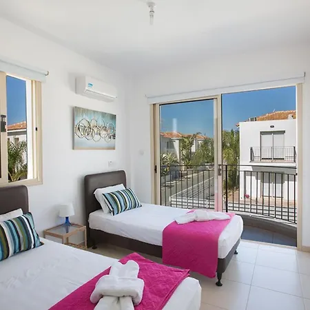 Villa Imagine Your Family Renting A Luxury Holiday Close To Protaras' Main Attractions, 1291
